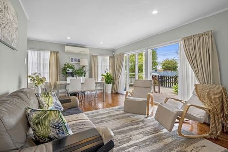 Photo of property in 4 Second View Avenue, Beachlands, Auckland, 2018