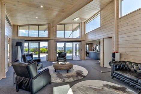 Photo of property in 32 Collingwood Drive, Tikitere, Rotorua, 3074