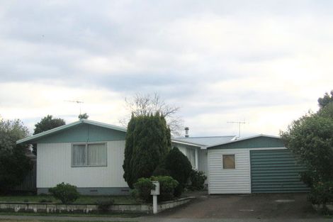 Photo of property in 78 Tait Drive, Greenmeadows, Napier, 4112