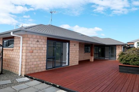 Photo of property in 6 Trusham Court, Paraparaumu, 5032