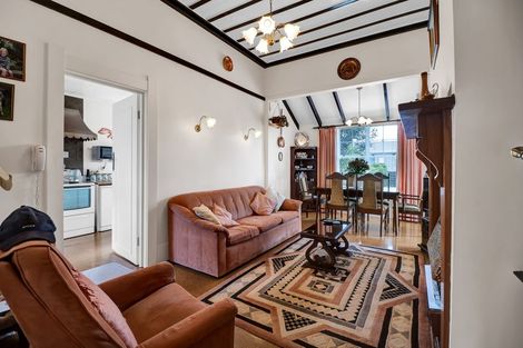 Photo of property in 53 Fantham Street, Hawera, 4610