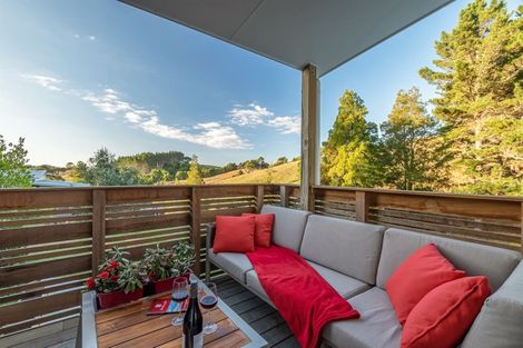 Photo of property in 125 Bodhisattva Road, Waitoki, Silverdale, 0994