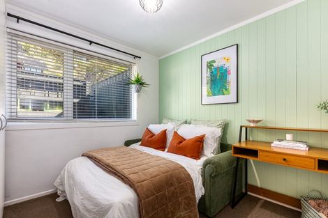 Photo of property in 1/107 Allington Road, Karori, Wellington, 6012