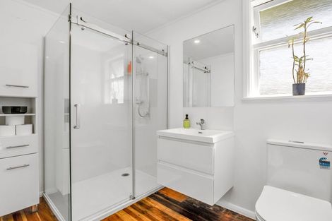 Photo of property in 19 Division Street, Matata, Whakatane, 3194