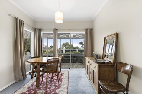 Photo of property in 122 Homebush Road, Khandallah, Wellington, 6035