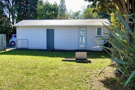 Photo of property in 20 Toi Street, Otaki Beach, Otaki, 5512