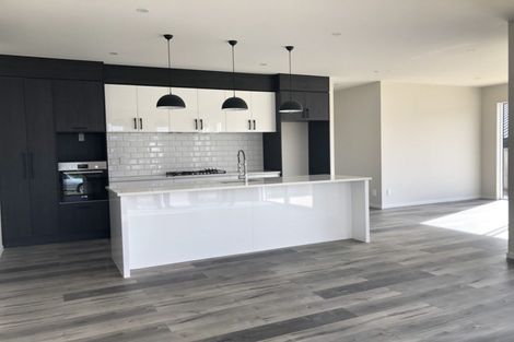 Photo of property in 11 Raymond Grace Avenue, Huapai, Kumeu, 0810