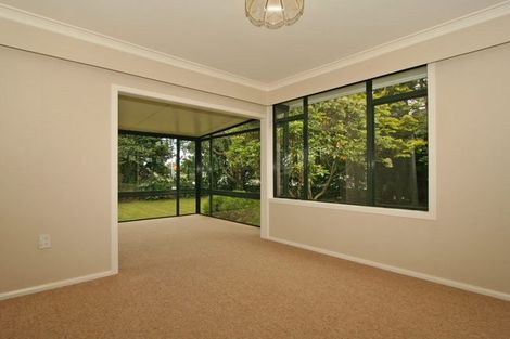 Photo of property in 120 Pahiatua Street, Hokowhitu, Palmerston North, 4410