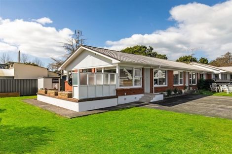 Photo of property in 1/38 Shakespeare Road, Milford, Auckland, 0620