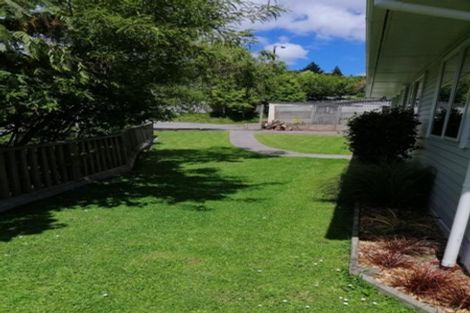 Photo of property in 34 Holborn Drive, Stokes Valley, Lower Hutt, 5019