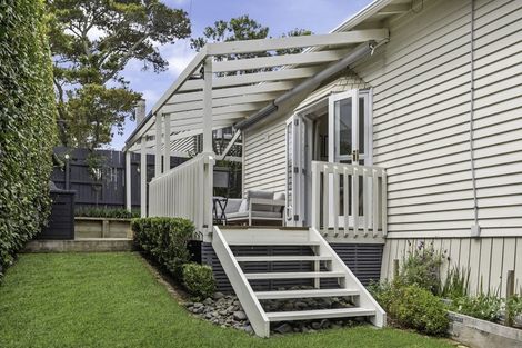 Photo of property in 106a Atkin Avenue, Mission Bay, Auckland, 1071