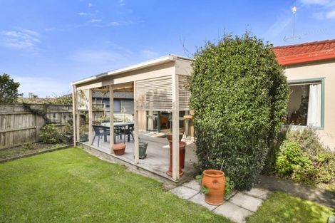 Photo of property in 1/6 Ngataringa Road, Devonport, Auckland, 0624