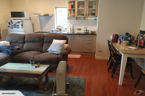 Photo of property in 8 Bangla Place, Massey, Auckland, 0614