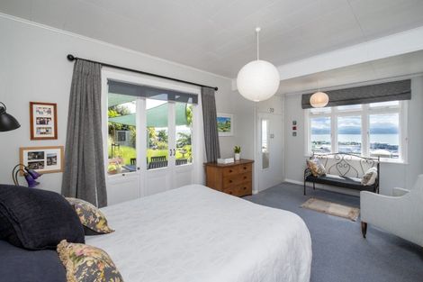 Photo of property in 8 Goldsmith Terrace, Hospital Hill, Napier, 4110