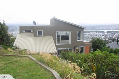 Photo of property in 4 Lyons Crescent, Strathmore Park, Wellington, 6022