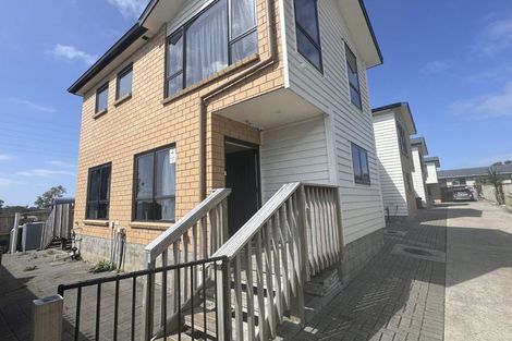 Photo of property in 367a Don Buck Road, Massey, Auckland, 0614