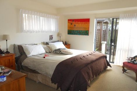 Photo of property in 35 Green Lane, Pukekohe, 2120