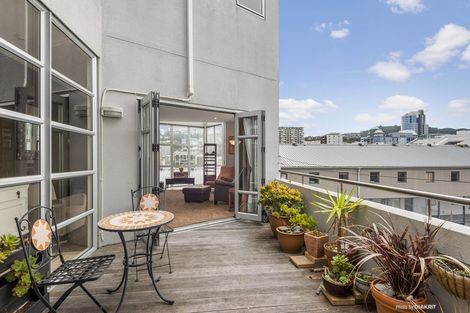 Photo of property in Atlas House, 12/22 Ghuznee Street, Te Aro, Wellington, 6011