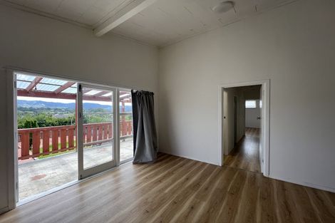 Photo of property in 11 Autumn Avenue, Glen Eden, Auckland, 0602