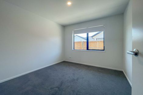 Photo of property in 16 Wexford Crescent, Halswell, Christchurch, 8025