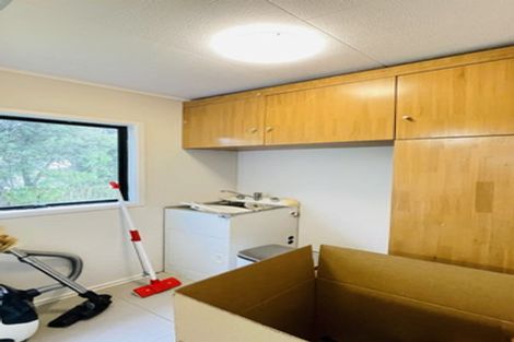 Photo of property in 49 Santiago Crescent, Unsworth Heights, Auckland, 0632