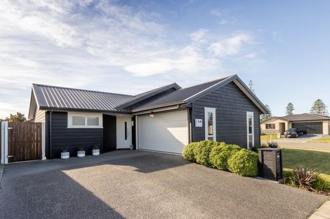 Photo of property in 11 Drake Crescent, Awatoto, Napier, 4110