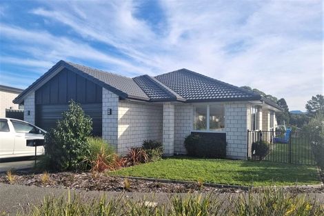 Photo of property in 1 Traverse Lane, Omokoroa, 3114