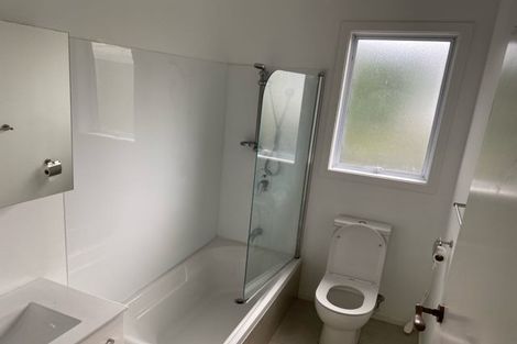 Photo of property in 34b Toru Street, Te Atatu Peninsula, Auckland, 0610