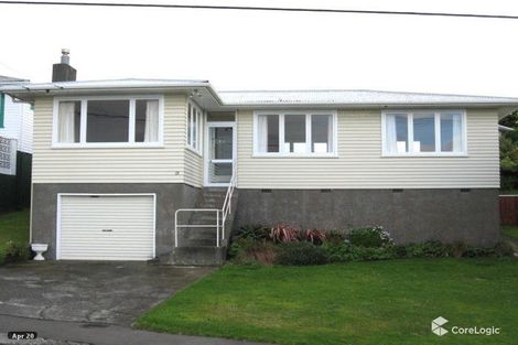 Photo of property in 20 Cotswold Crescent, Newlands, Wellington, 6037