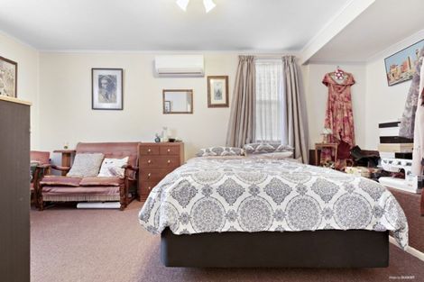 Photo of property in 26 Tanera Crescent, Brooklyn, Wellington, 6021