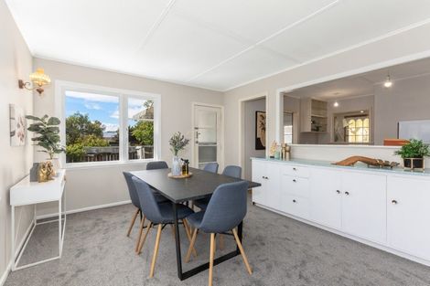 Photo of property in 21 Wellington Road, Wainuiomata, Lower Hutt, 5014