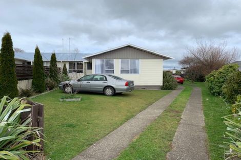Photo of property in 18 Runciman Place, Dannevirke, 4930