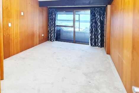Photo of property in 1022 Whangaparaoa Road, Tindalls Beach, Whangaparaoa, 0930