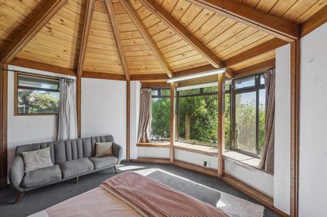 Photo of property in 11 Aquarius Drive, Kawaha Point, Rotorua, 3010
