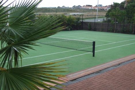 Photo of property in Santa Rosa, 3/340 Gulf Harbour Drive, Gulf Harbour, Whangaparaoa, 0930