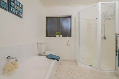 Photo of property in 11 Cobham Lane, Whitianga, 3510