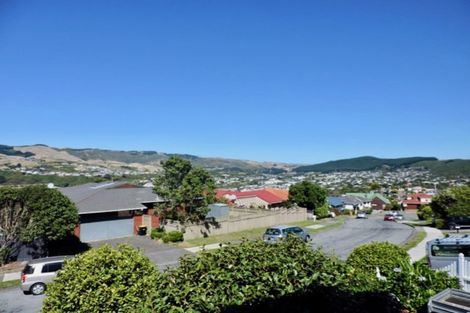 Photo of property in 12 Ordley Grove, Tawa, Wellington, 5028