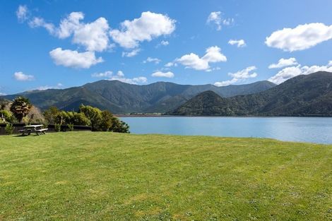 Photo of property in 4 Cook Street, Havelock, 7100