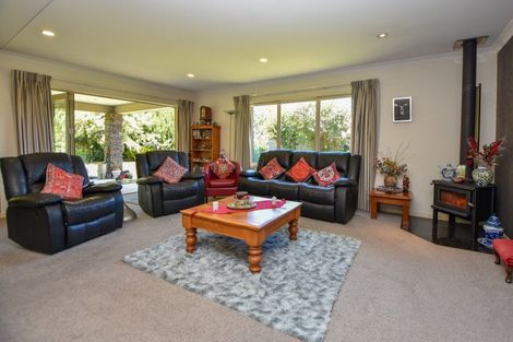 Photo of property in 5 Tararua Crescent, Carterton, 5713