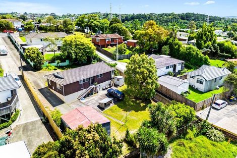 Photo of property in 30 Waimumu Road, Massey, Auckland, 0614