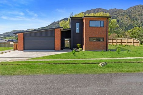 Photo of property in 2a Terminus Street, Te Aroha, 3320