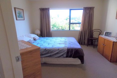 Photo of property in 21 Athenree Road, Athenree, Katikati, 3177