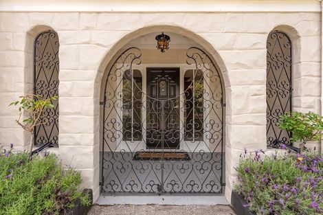 Photo of property in 52 Oriel Avenue, Tawa, Wellington, 5028