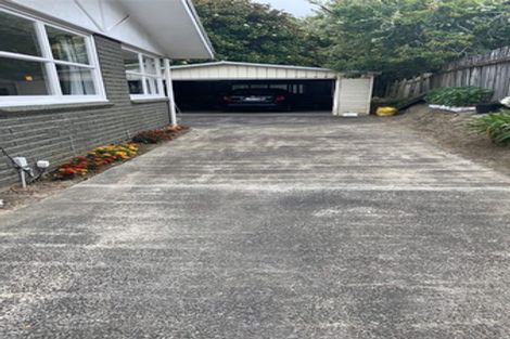 Photo of property in 7 Segedin Place, Glenfield, Auckland, 0629