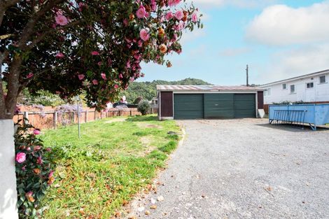 Photo of property in 91a Waikawa Road, Picton, 7220