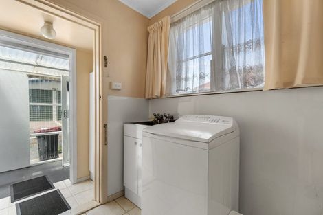 Photo of property in 9 Cambridge Street, Putaruru, 3411