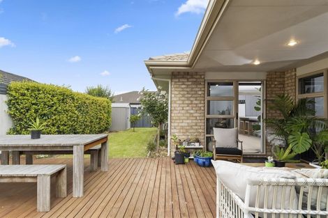 Photo of property in 1 Kereru Place, Pyes Pa, Tauranga, 3112