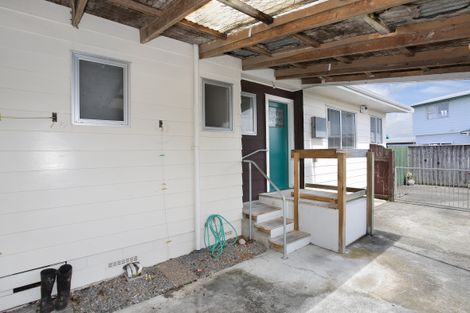 Photo of property in 5a Flygers Line, Milson, Palmerston North, 4414