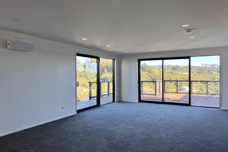 Photo of property in 14 Bee Lane, Whitby, Porirua, 5024