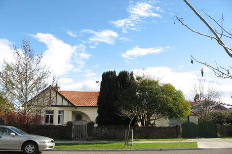 Photo of property in 113 Charlotte Crescent, Mayfair, Hastings, 4122